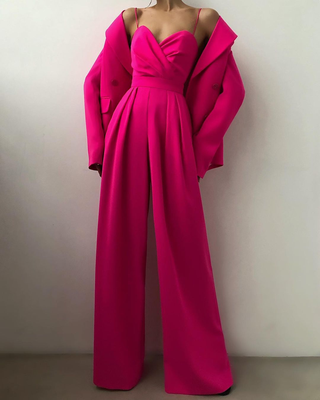 Women's Elegant Spaghetti Strap Wide Leg Jumpsuit | Ideal for Spring/Summer
