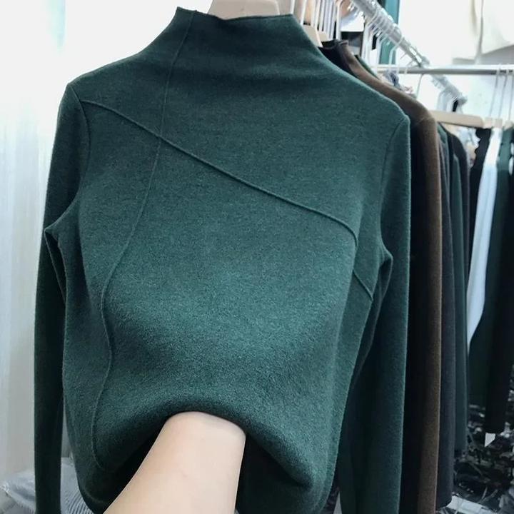 Women's Stylish Turtleneck Jumper with Unique Seam Details | Ideal for Autumn/Winter