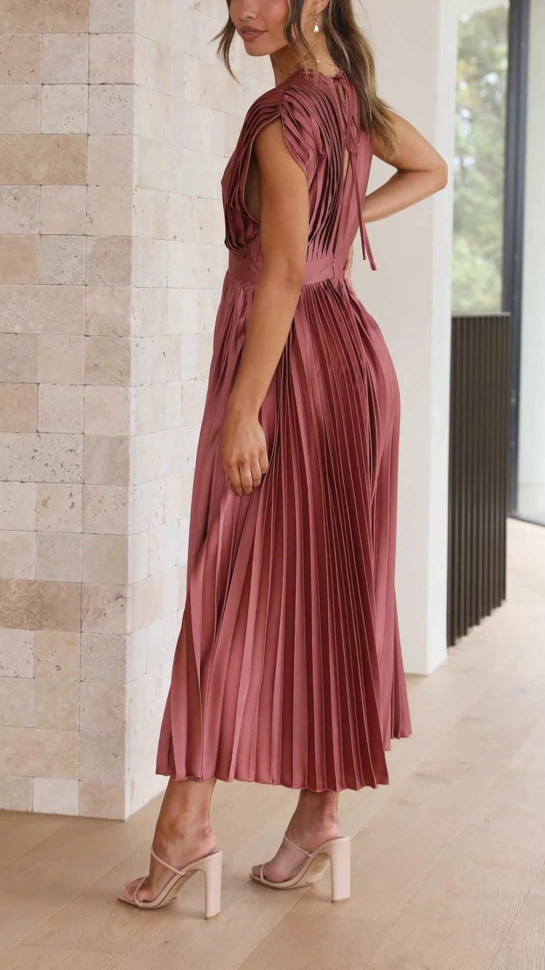 Nola - Elegant Satin Summer Midi Dress for Women