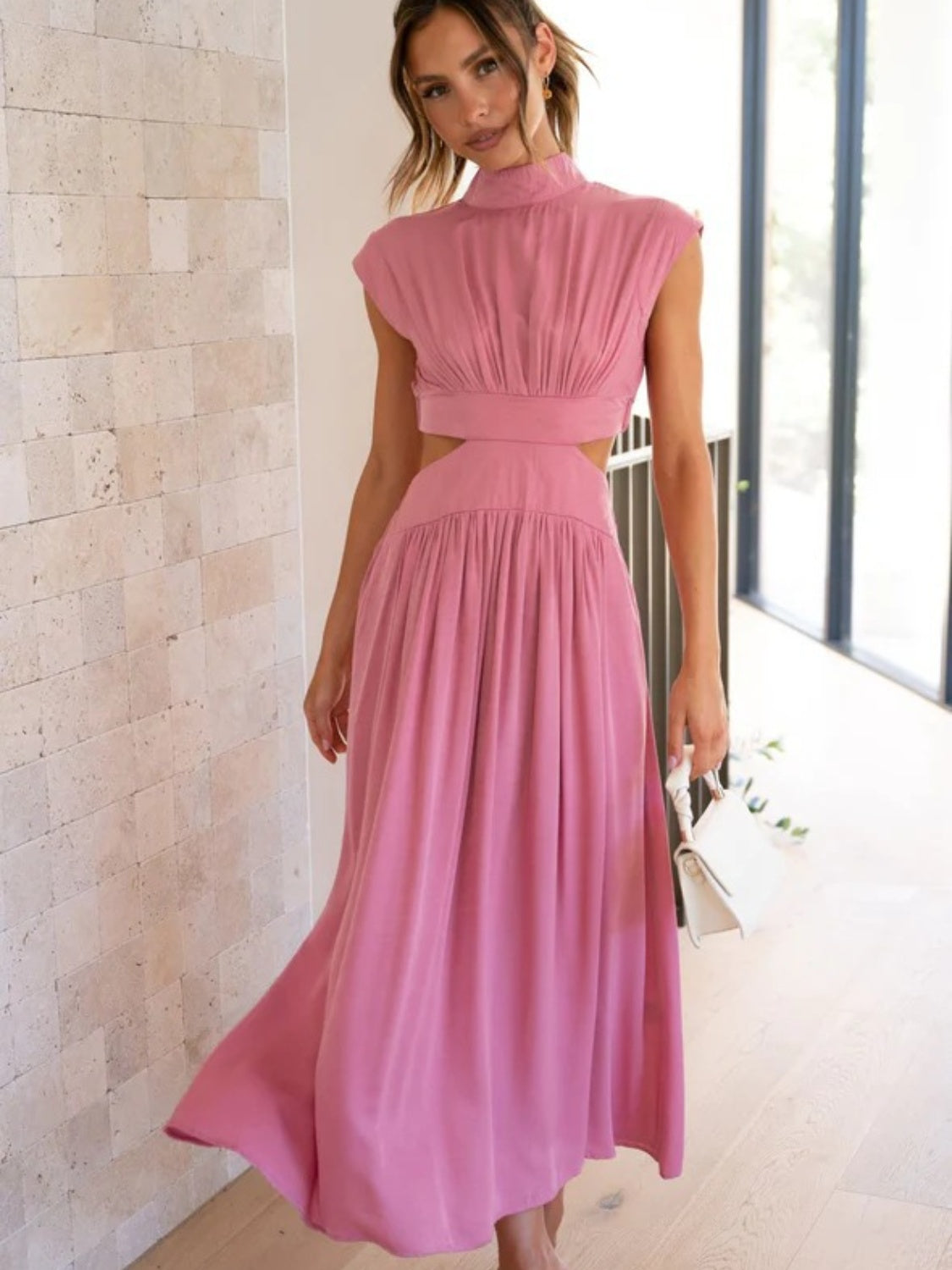 Annistyn - Elegant Sleeveless Long Dress for Women