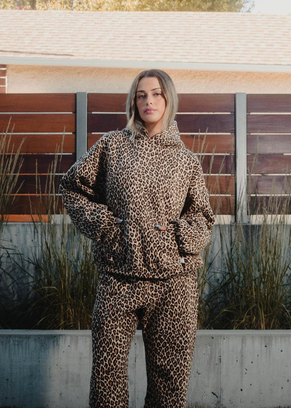Women's Comfortable Hoodie with Leopard Print Design