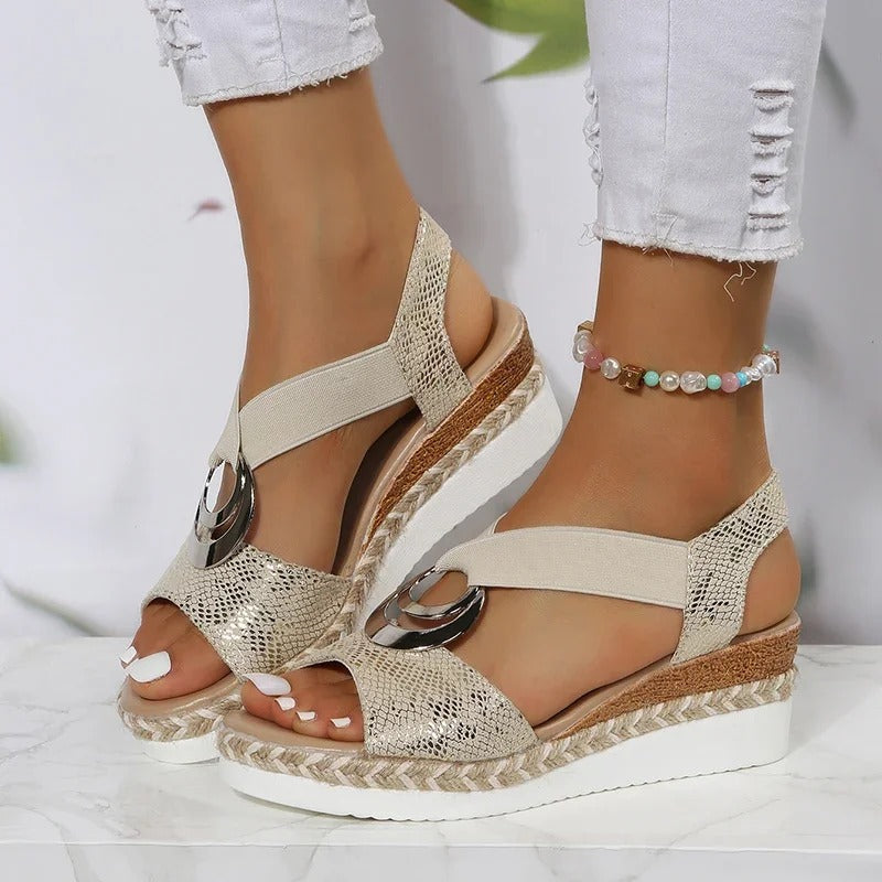 Women's Comfortable Platform Sandals with Adjustable Straps