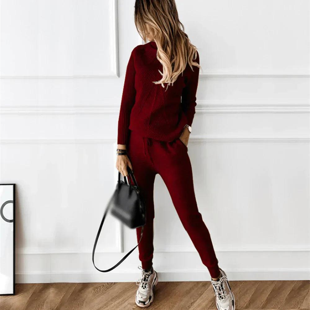 Women's Relaxed Fit Jogging Set for Active Lifestyle