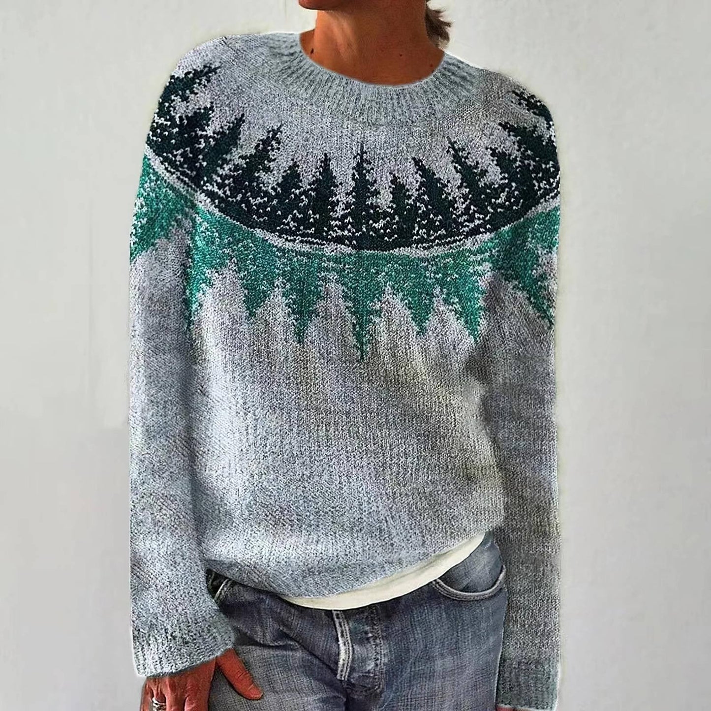Women's Relaxed Retro Sweater with Nostalgic Design
