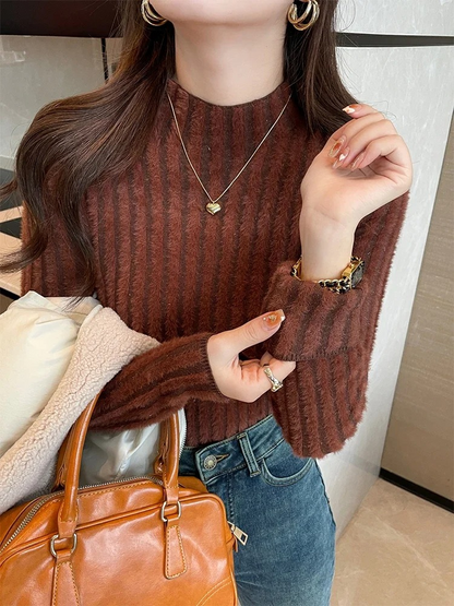 Women's Elegant Lined Knitted Turtleneck Jumper | Ideal for Autumn/Winter
