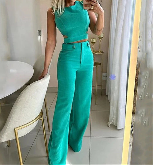Nyxelle - Elegant Crop Top and High-Waisted Pants Set for Women