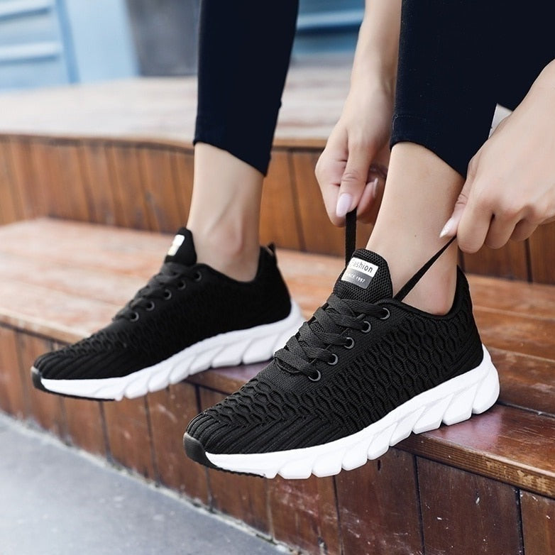 black{"white"}