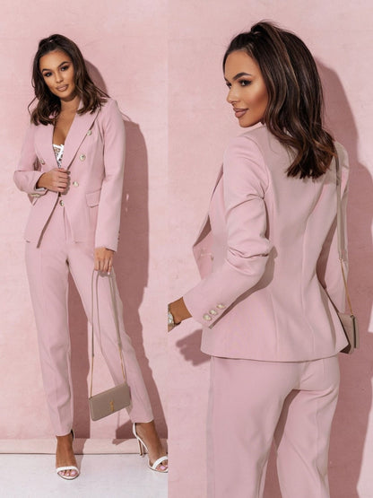 Men's Double-Breasted Suit with Tailored Fit for Formal and Casual Occasions