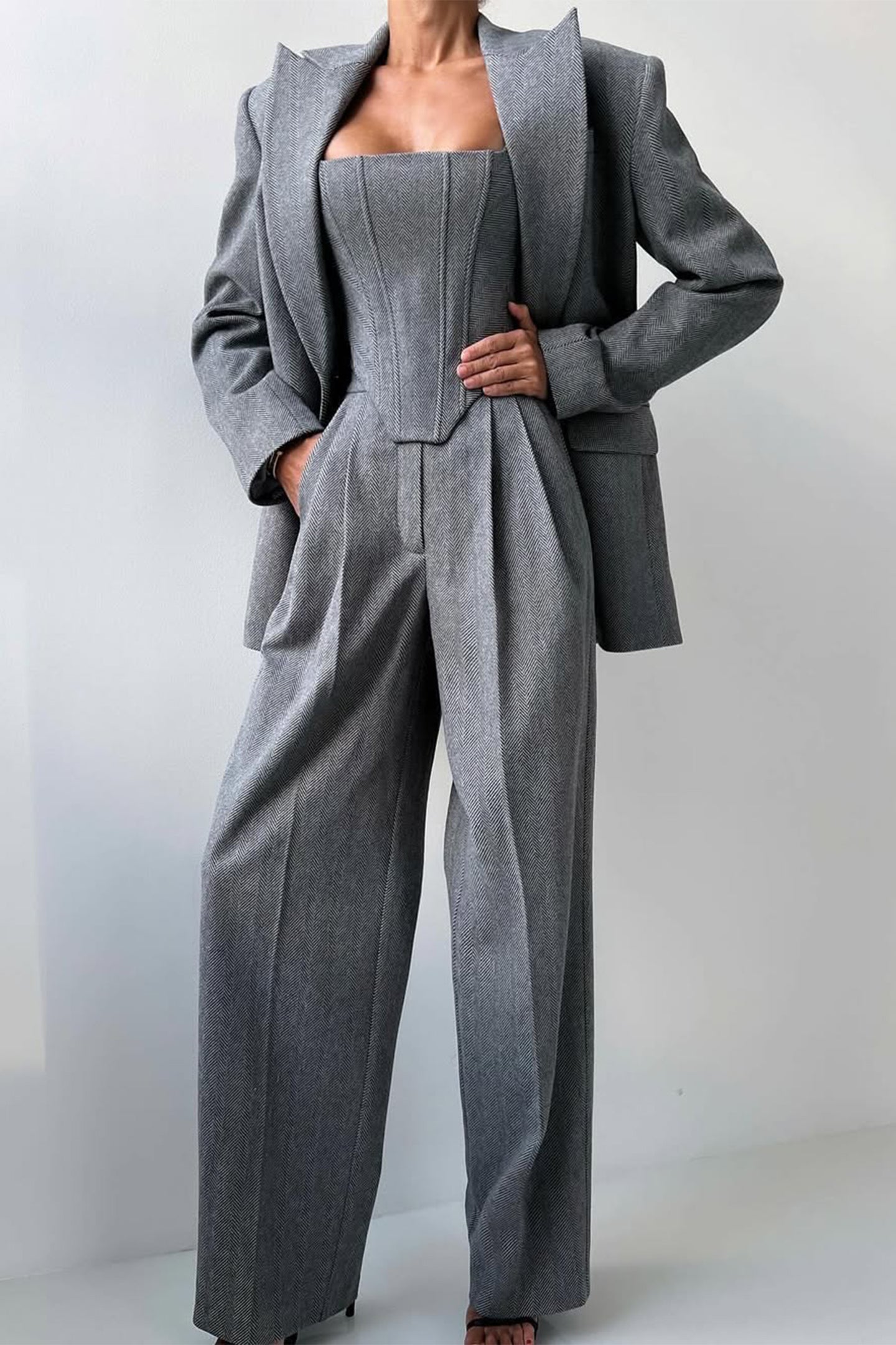 Dexie - Elegant Three-Piece Suit for Women