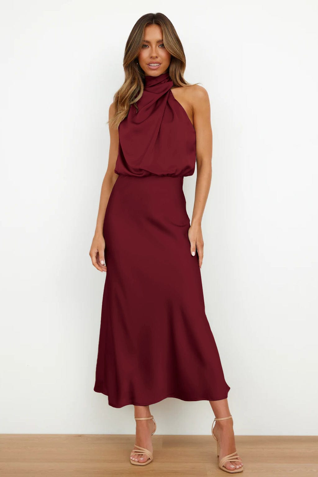 Suzy - Elegant Long Dress - for Women | Great for Formal Occasions