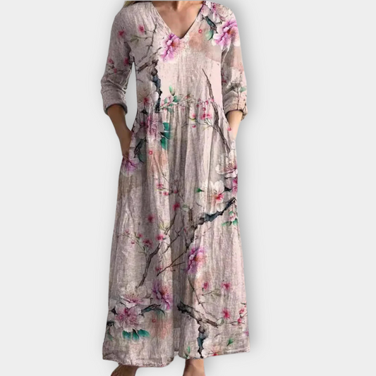 Women's Boho Maxi Dress with Flowy Design for Summer Occasions