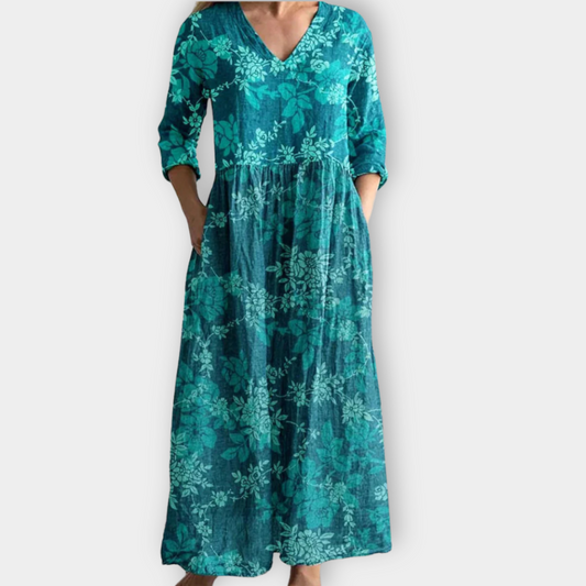 Women's Boho Maxi Dress with Flowy Design for Summer Wear