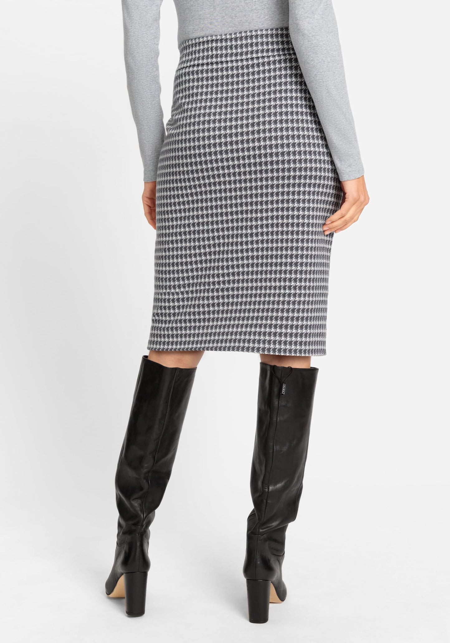 Women's Classic Houndstooth Pull-On Skirt with Stretch Design