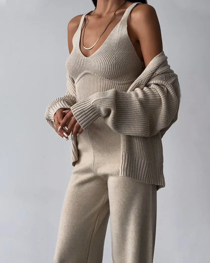 Women's Comfortable Loungewear Set with Versatile Design