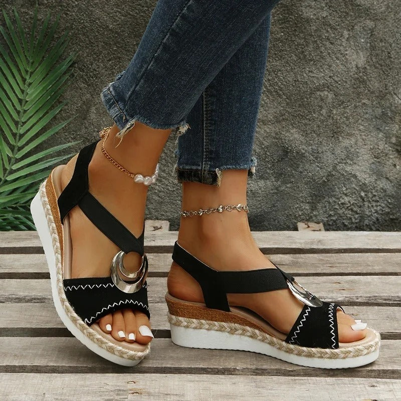 Women's Comfortable Platform Sandals with Adjustable Straps