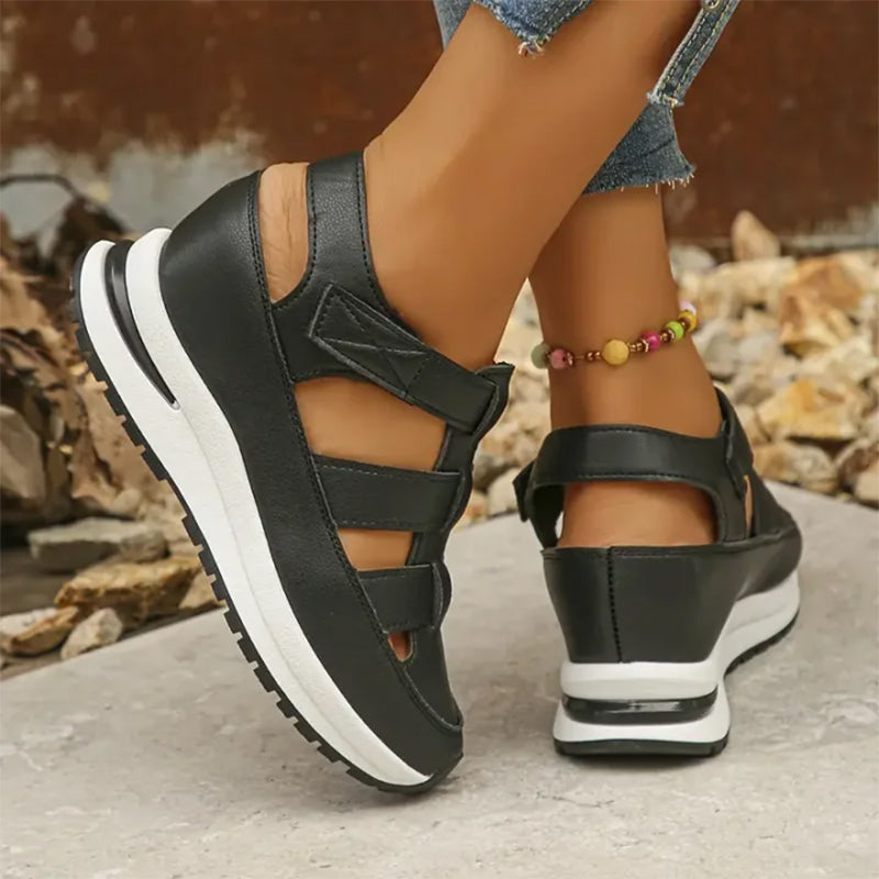 Women's Comfortable Platform Sandals with Adjustable Straps