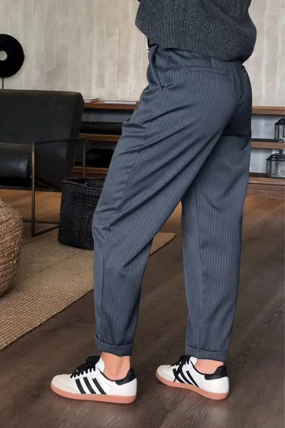 Ultra Comfortable High-Waisted Trousers with Straight Cut for Comfort all day long