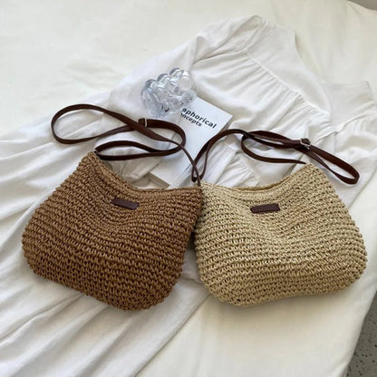 Women's Minimalist Shoulder Bag with Spacious Design