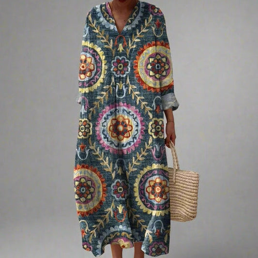 Women's Relaxed Fit Dress with Abstract Prints and Modest V-Neckline