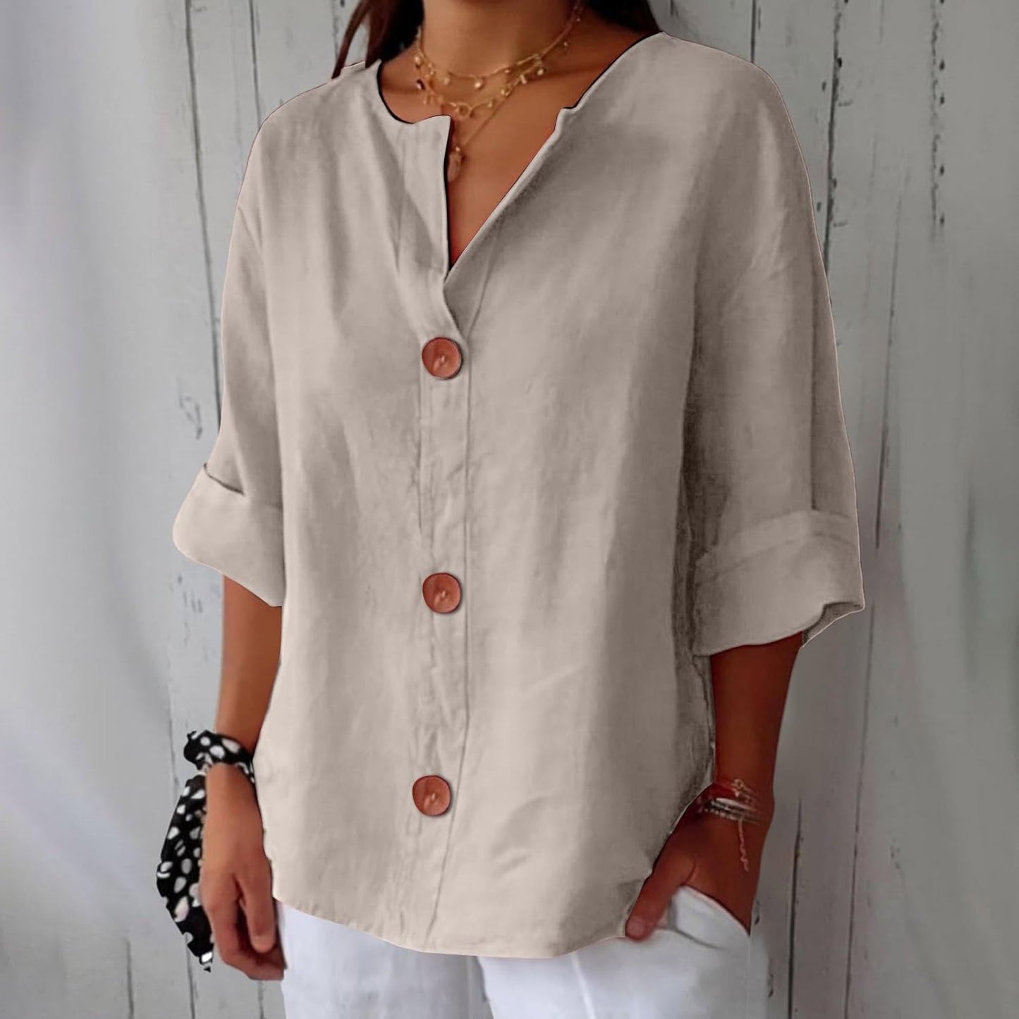 Women's Relaxed Linen Shirt with Versatile Design for Casual Occasions
