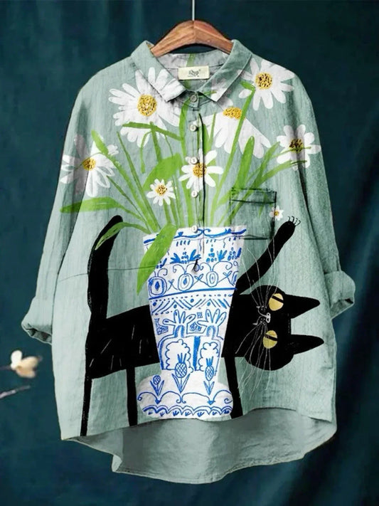 Women's Versatile Shirt with Timeless Design and Relaxed Fit
